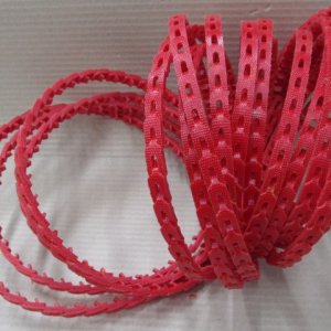 Pas klinowy segmentowy 