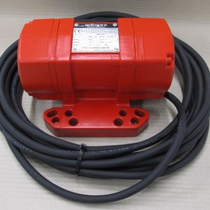 Napęd maszyn wibracyjnych w strefie EX